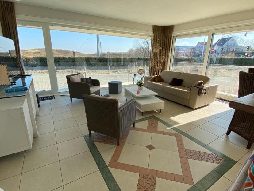 Seadream - Modern, Sunny With Big Terraces & Open View - Very Close To Sea, Beach, Shops, Restaurants & Beach Bars Nieuwpoort Eksteriør billede