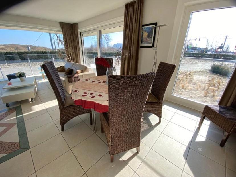 Seadream - Modern, Sunny With Big Terraces & Open View - Very Close To Sea, Beach, Shops, Restaurants & Beach Bars Nieuwpoort Eksteriør billede
